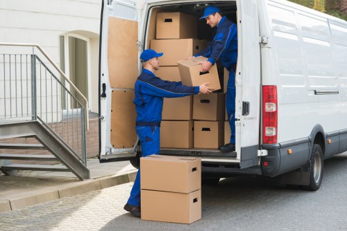 Local removal service supporting home and office relocations in Honor Oak