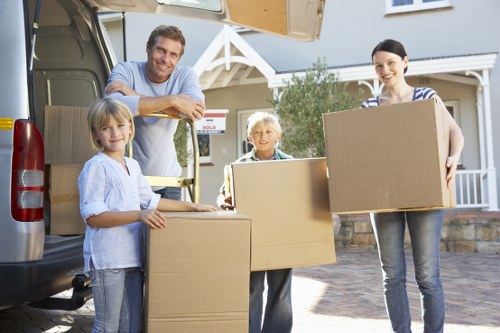 Choosing the right removal truck size for a flat or house move