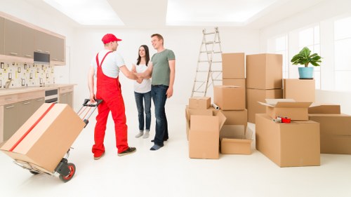 Packing and loading service for a local move in Honor Oak